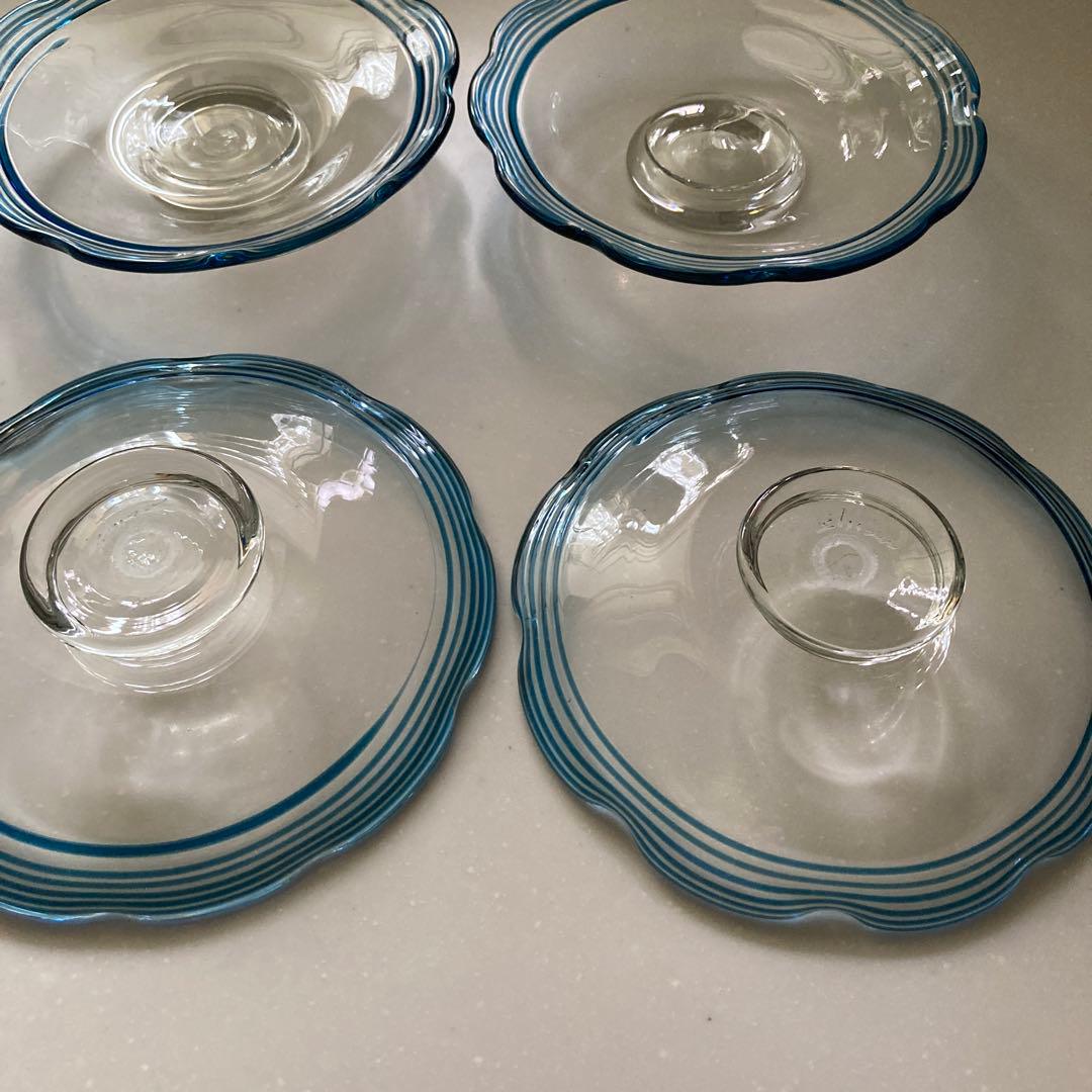 舩木倭帆(フナキ　シズホ)吹きガラス　線巻波型縁飾り皿　4枚直径約16cm