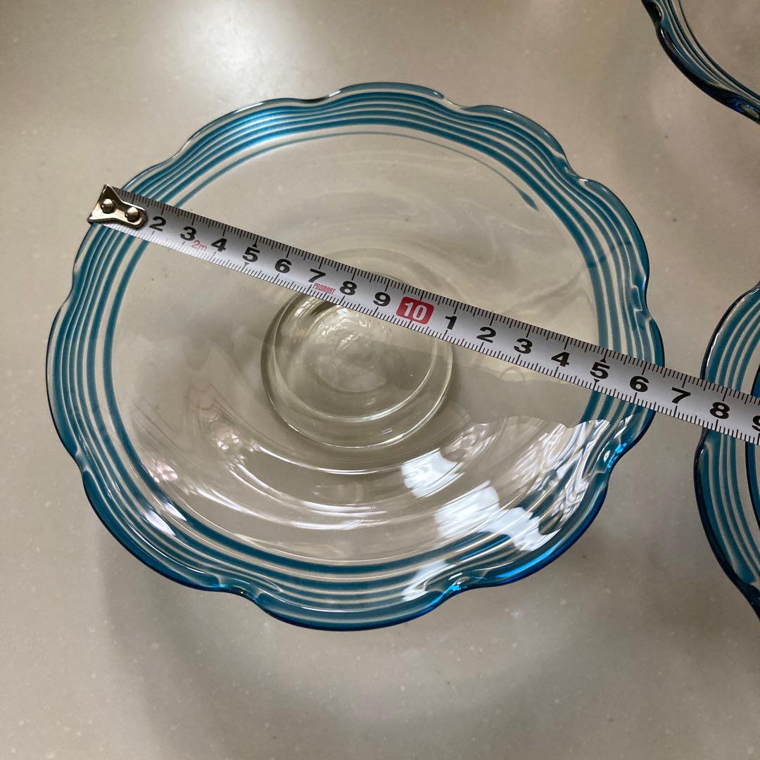 舩木倭帆(フナキ　シズホ)吹きガラス　線巻波型縁飾り皿　4枚直径約16cm