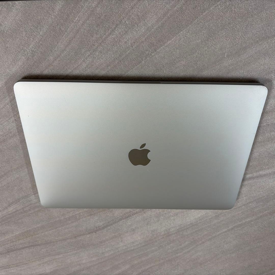 【ジャンク扱い】MacBook Pro 13インチ 2020 256GB