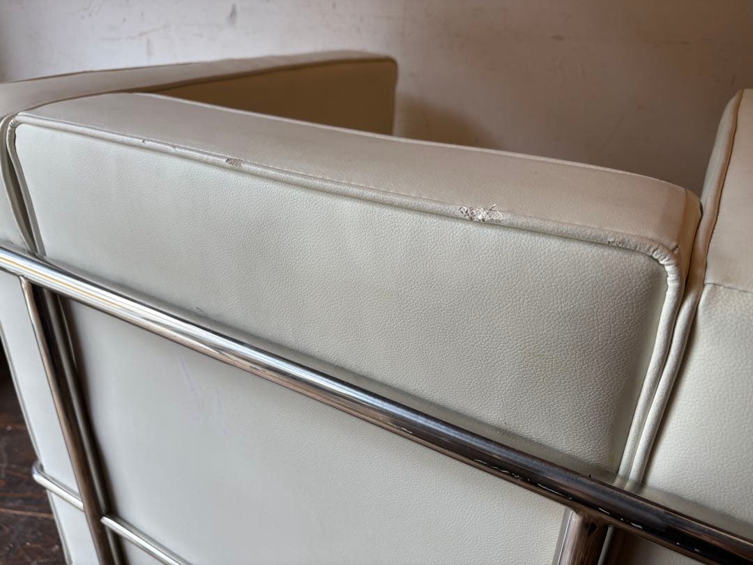 ル・コルビジェ ホワイトレザー リプロダクト1人掛けソファ デザイナーズ家具