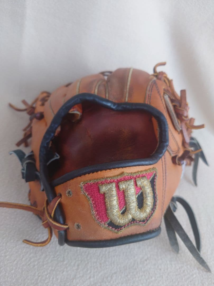 ク*シ様 NPB プロ支給品　外野手用グローブ　 元東京ヤクルトスワローズ　畠山