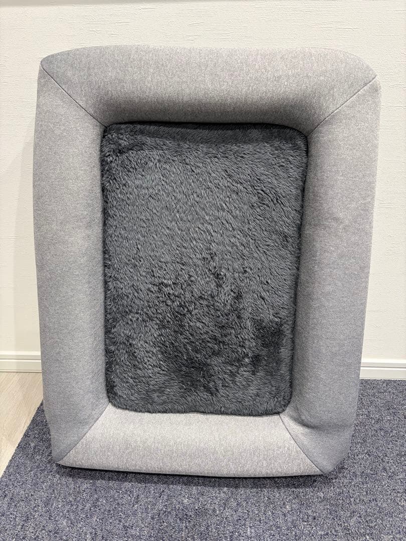 【ほぼ未使用美品】gugu ドギースリープペットベッド Ｓ　グレー　小型犬