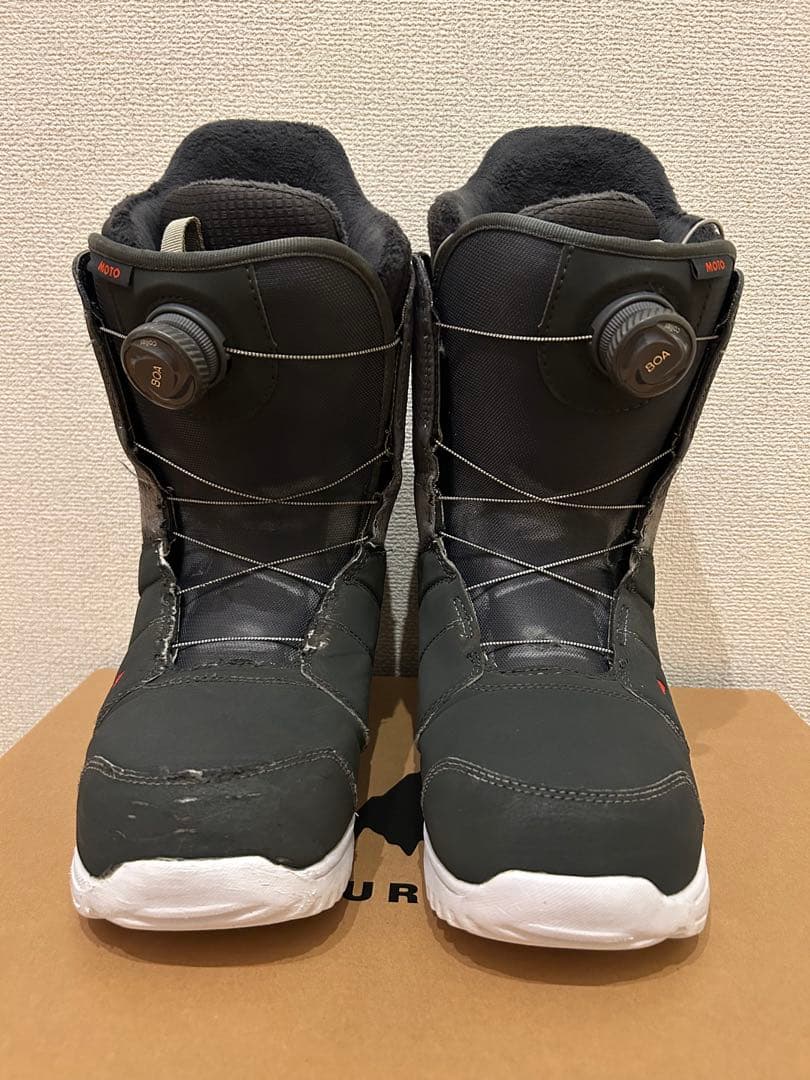 も*う様 BURTON MOTO スノーボードブーツ 28cm（中古）