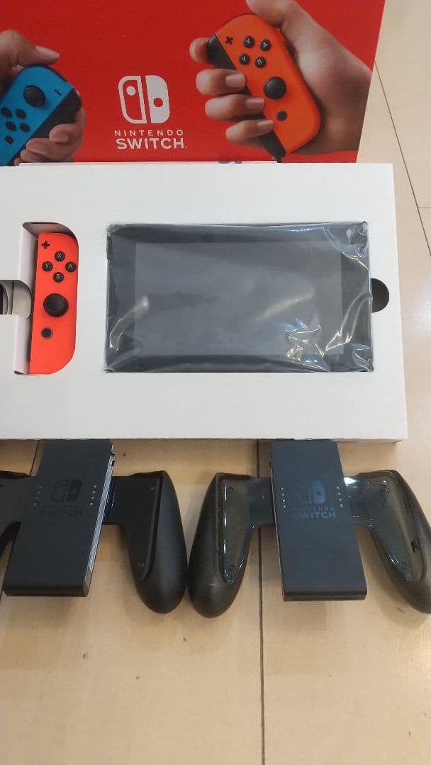 Nintendo Switchセット+Joy-Con充電グリップ1個 通電確認済