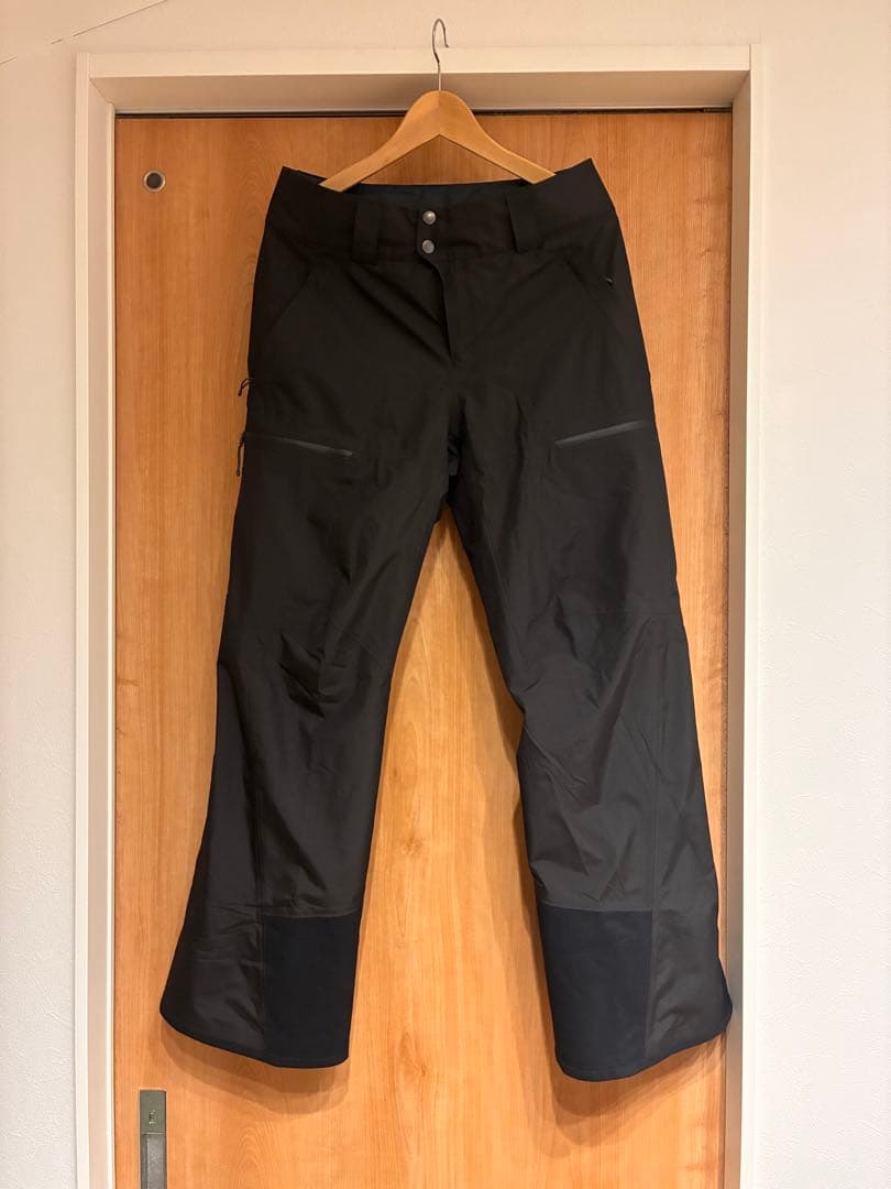 一回使用 Patagonia M’s PowderTown pants S