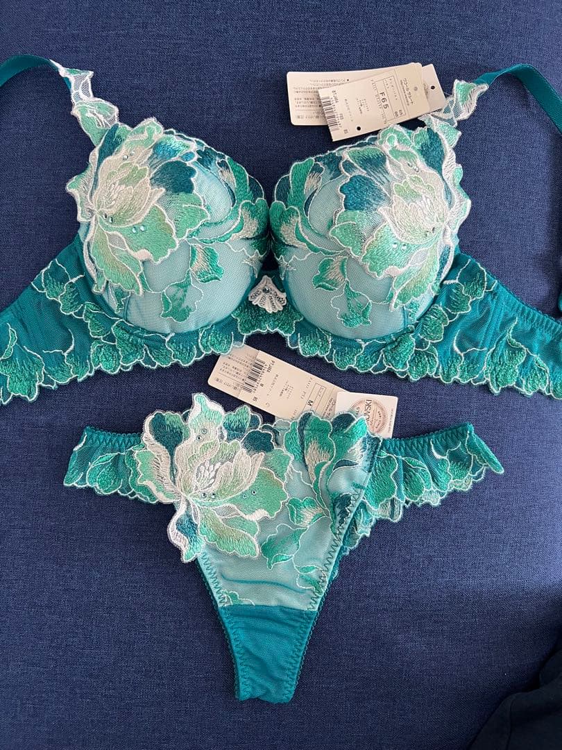 ♥ サルート【珊瑚の海】64グループ 2点set✩.*˚