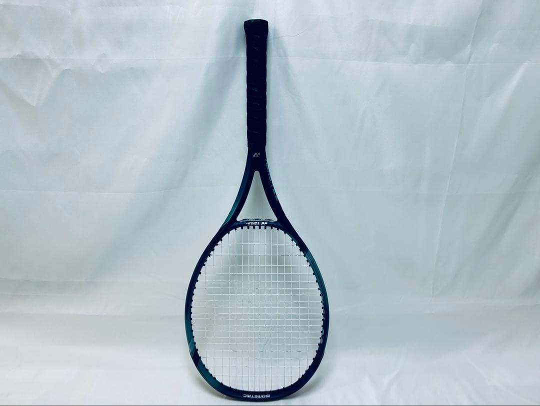 美品 yonex ezone 100+ ルード G2 2022 イーゾーン