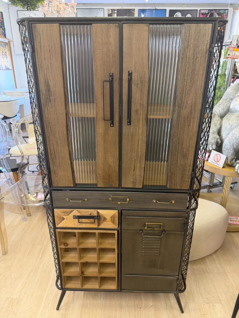 インダストリアル　キャビネット　マルチラック　リビングボード　棚　ラック　レトロ