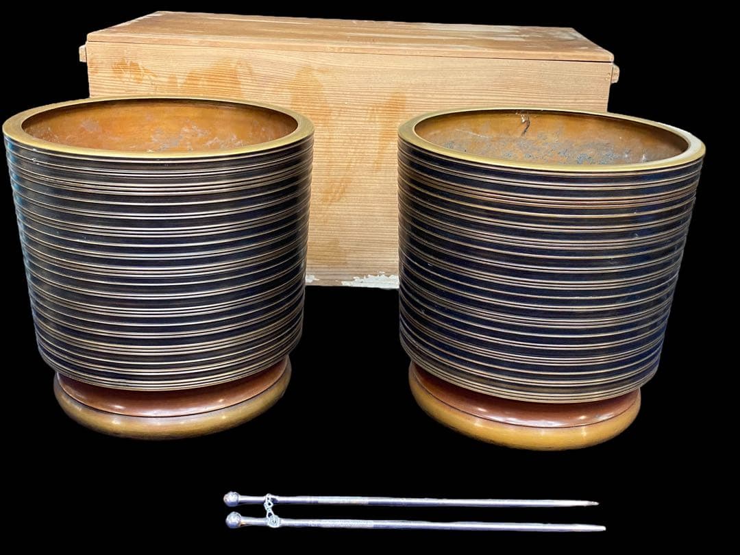 火鉢　銅　一対　火箸　木箱付き　440