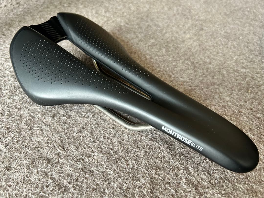 パーツ Bontreger Montrose Elite Saddle 138mm