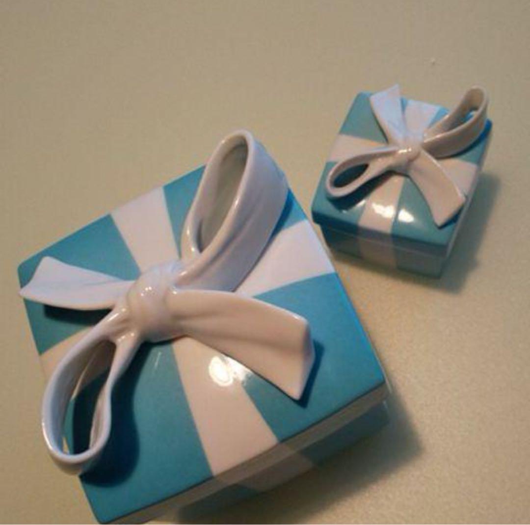 美品・レア品　ティファニーブルーボックス小物入れ　大小セット