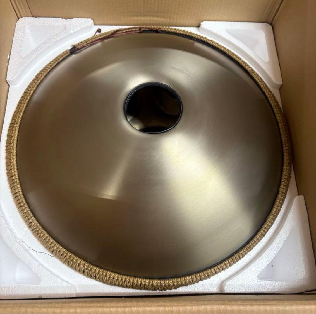 ※付属品に難あり　9音　スティールドラム　ハンドパン　スタンド、ケース付き