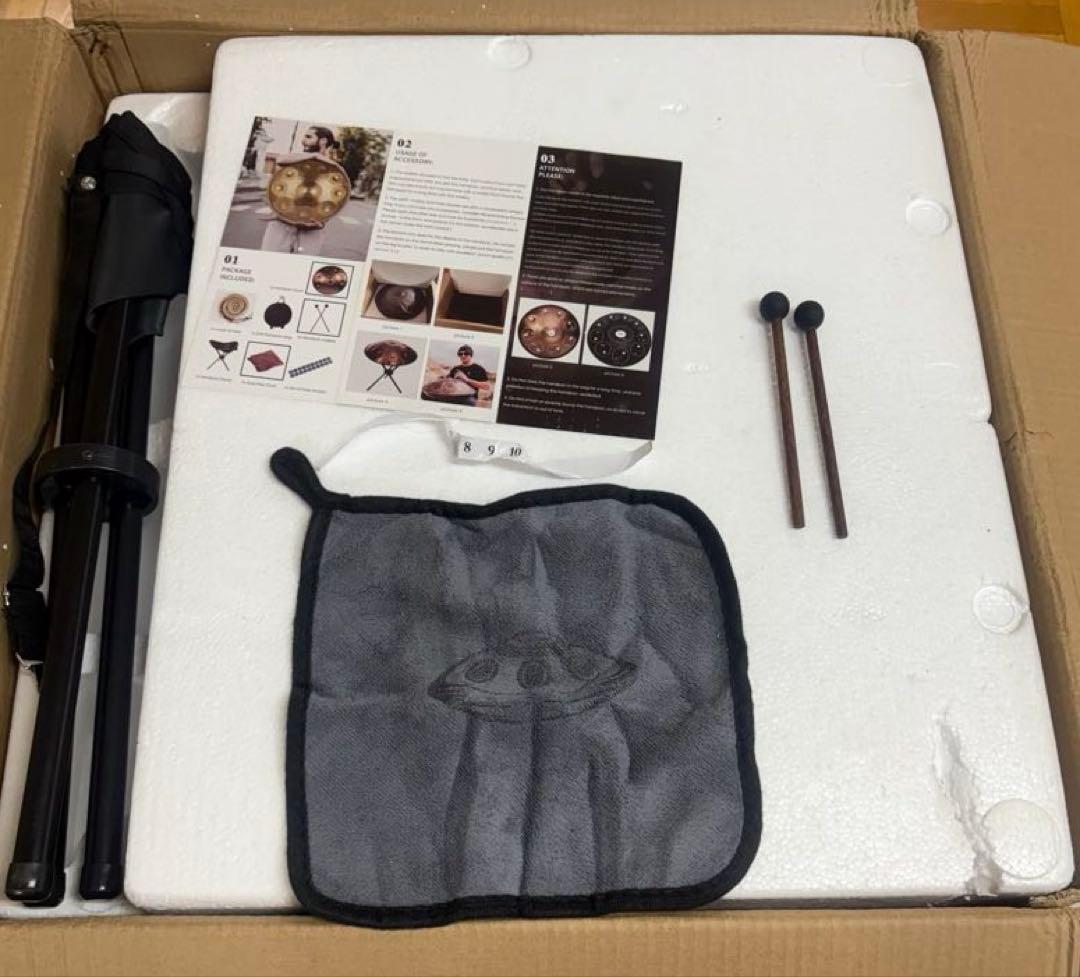 ※付属品に難あり　9音　スティールドラム　ハンドパン　スタンド、ケース付き