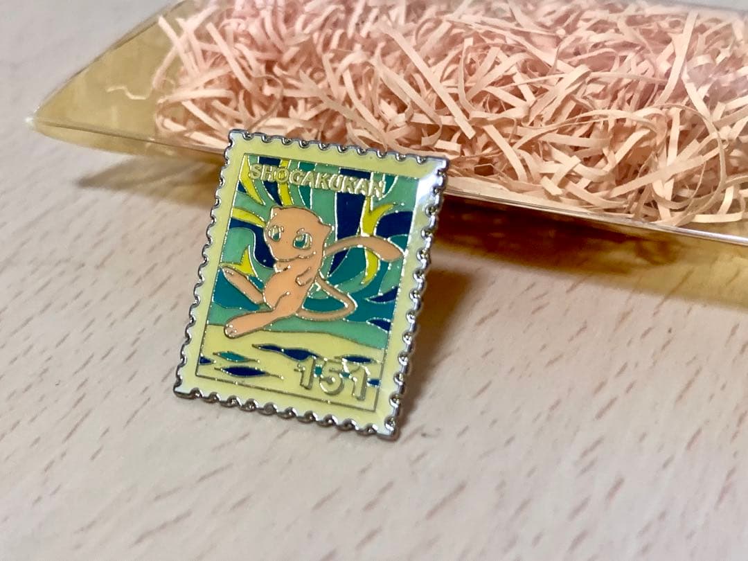 ポケモン　スタンプバッジ　ピンバッジ　ミュウ