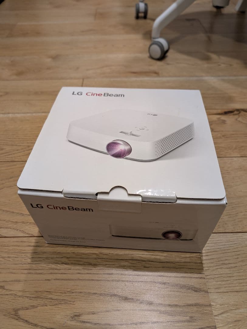 LG CineBeam PF50KS プロジェクター