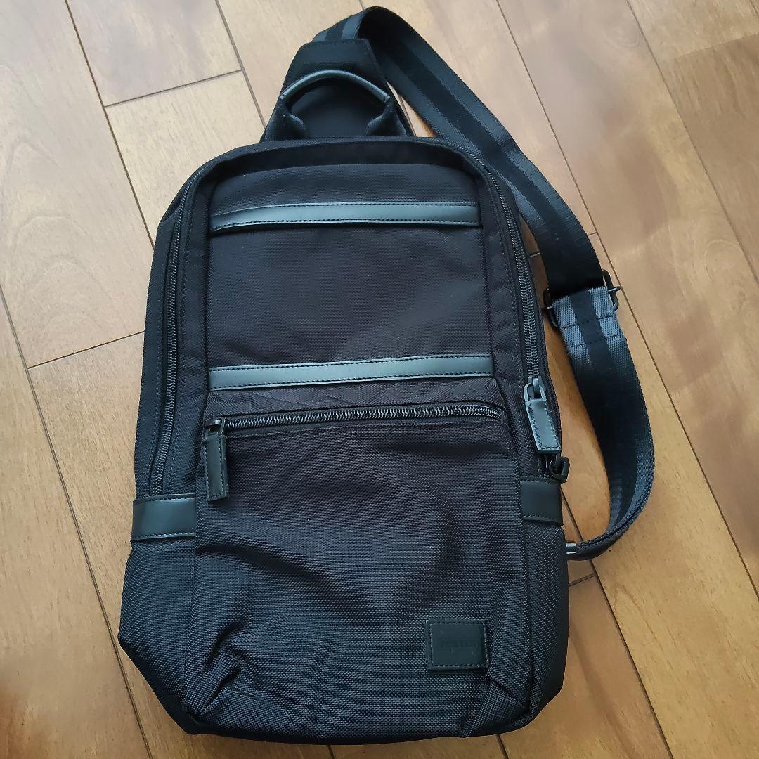 【匿名配送】ポーター ワンショルダーバック　ボンド BOND