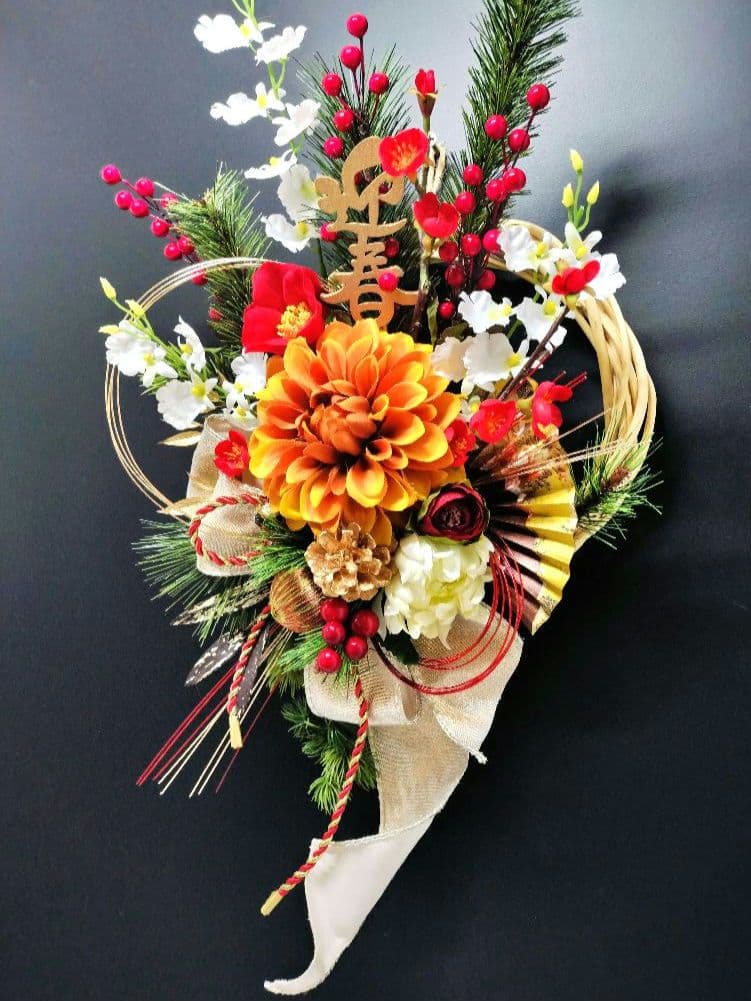 商品名【初華】❤️オレンジダリアのお正月リース ＊フラワーリース