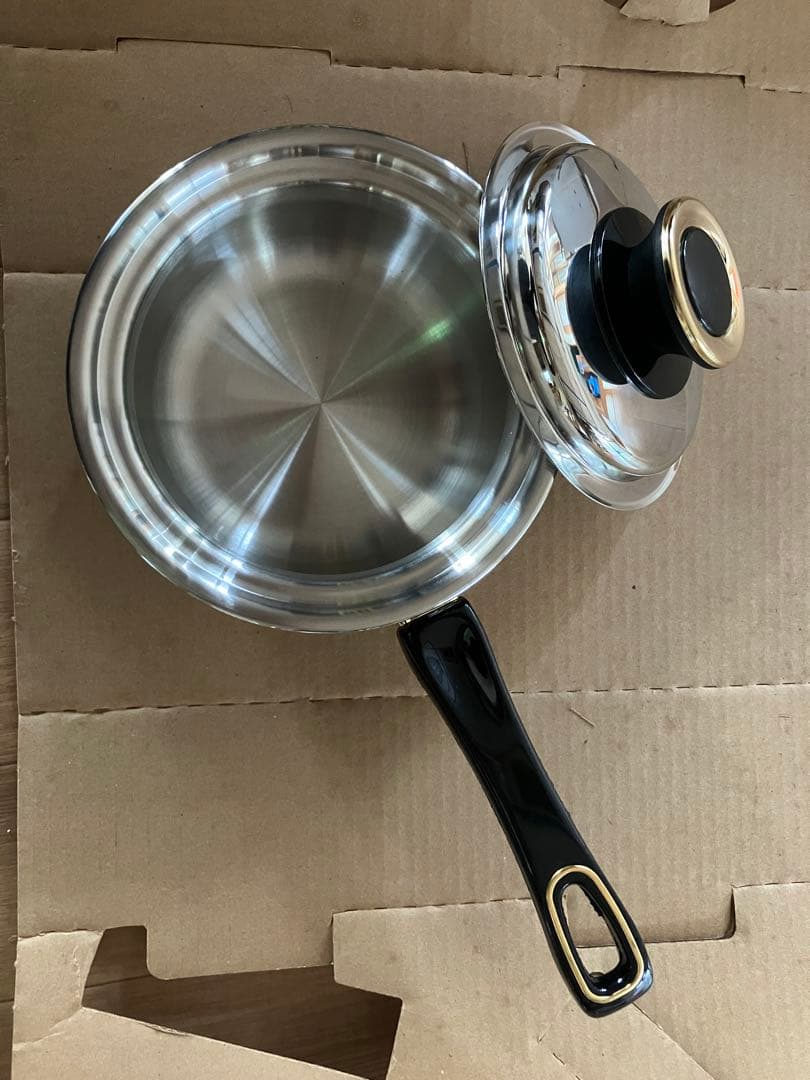 Rainbow Cooker 13cm 片手鍋　Tupperware