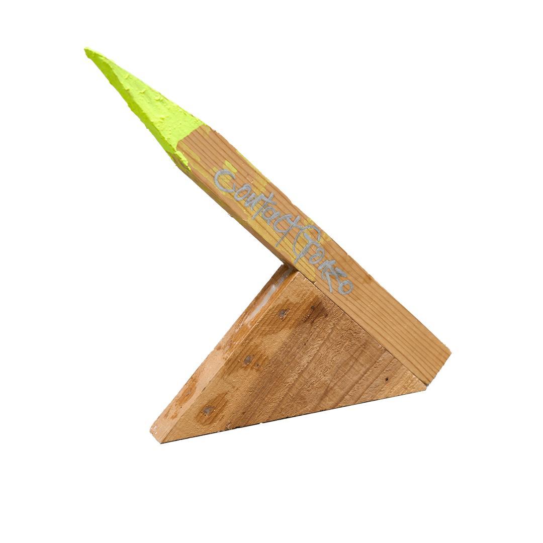 鋭利な風景（あるいは旗）