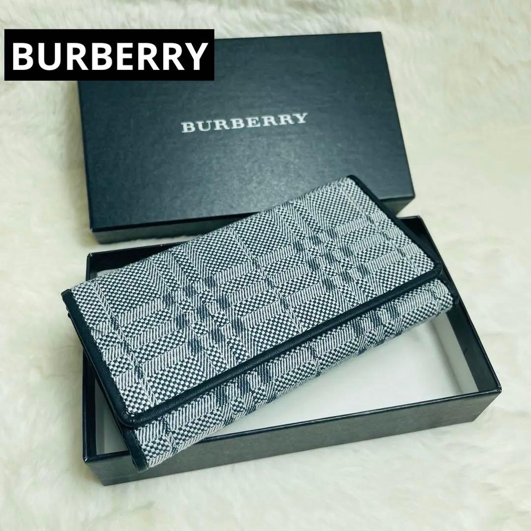 新品未使用希少BURBERRY レザー×モノトーン柄 5連 キーケース ブラウン