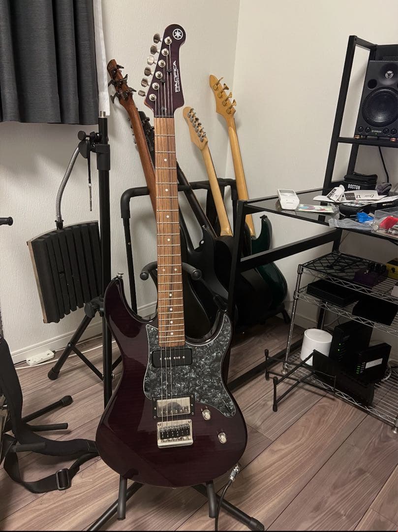 YAMAHA Pacifica PAC611HFM ぼっちざろっく