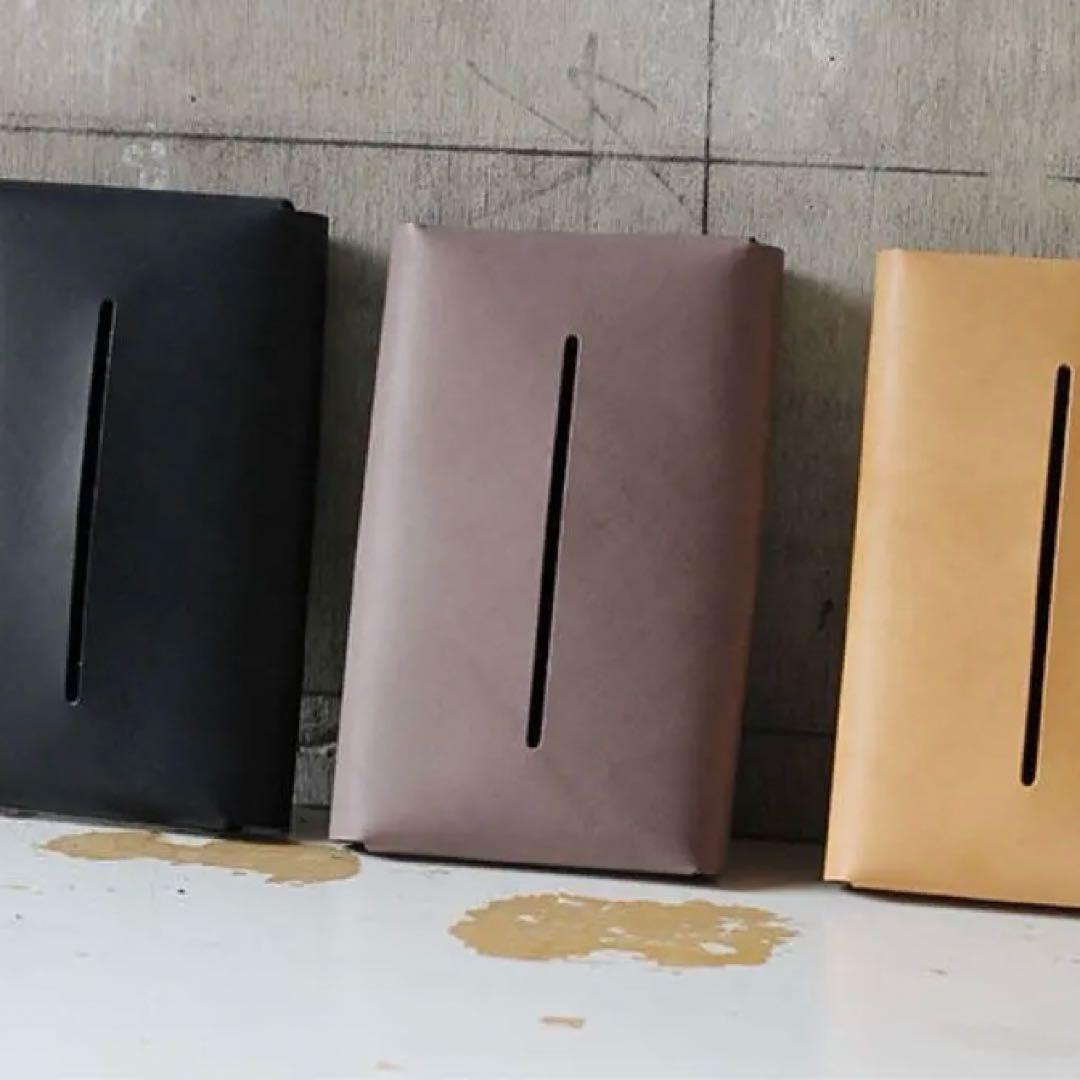 Lille og Stor / nys レザー製ティッシュケース