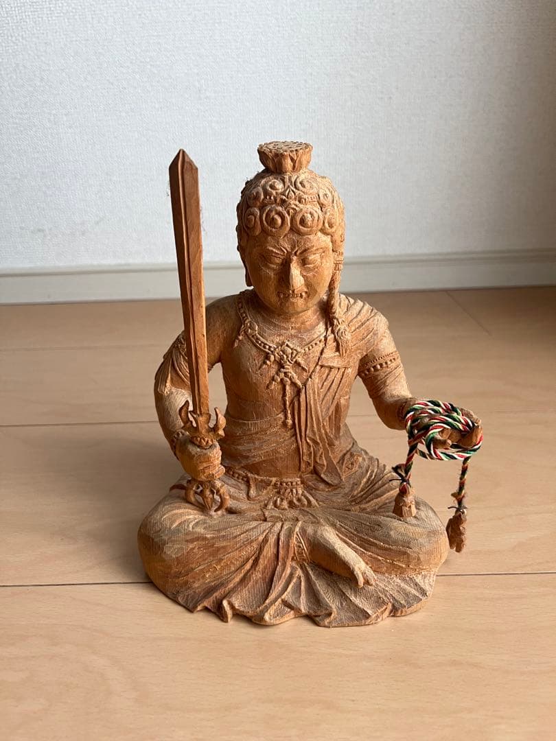 木製仏像 高さ約45cm