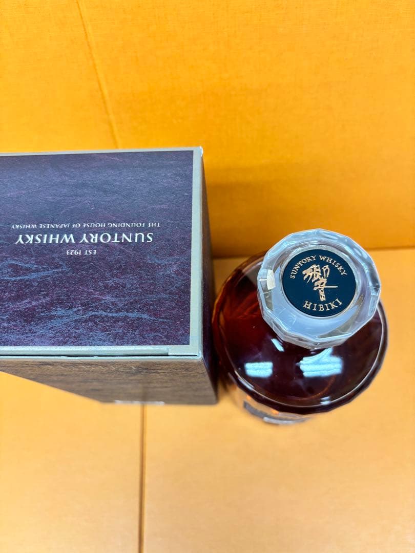 サントリー ウイスキー 響 21年 700ml 43度 箱 新品未開栓