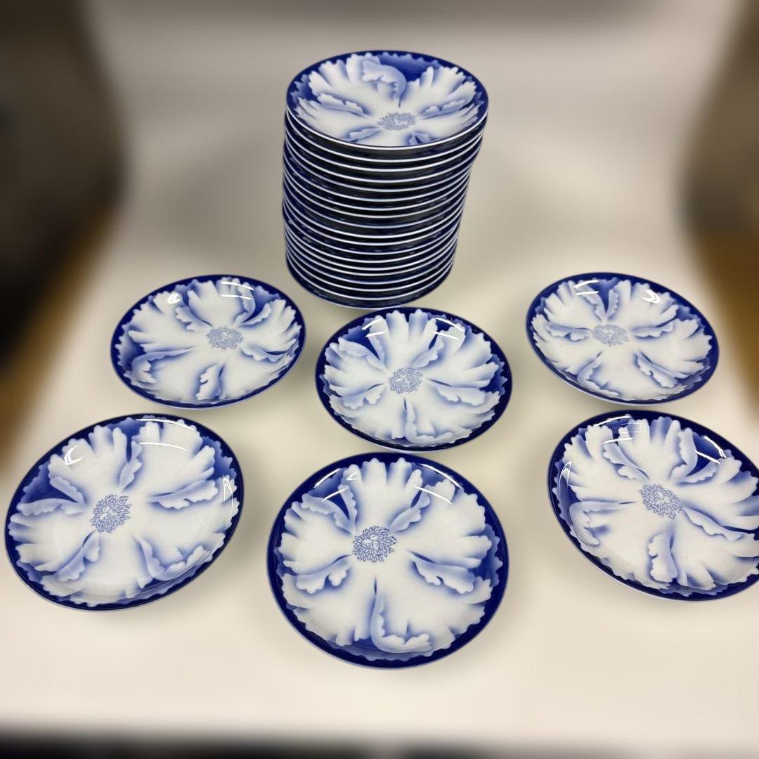 有田焼　深川製磁　牡丹金ミル 中皿　20枚以上