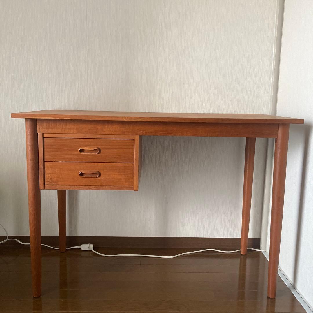 ヴィンテージ　木製デスク 2引き出し付き