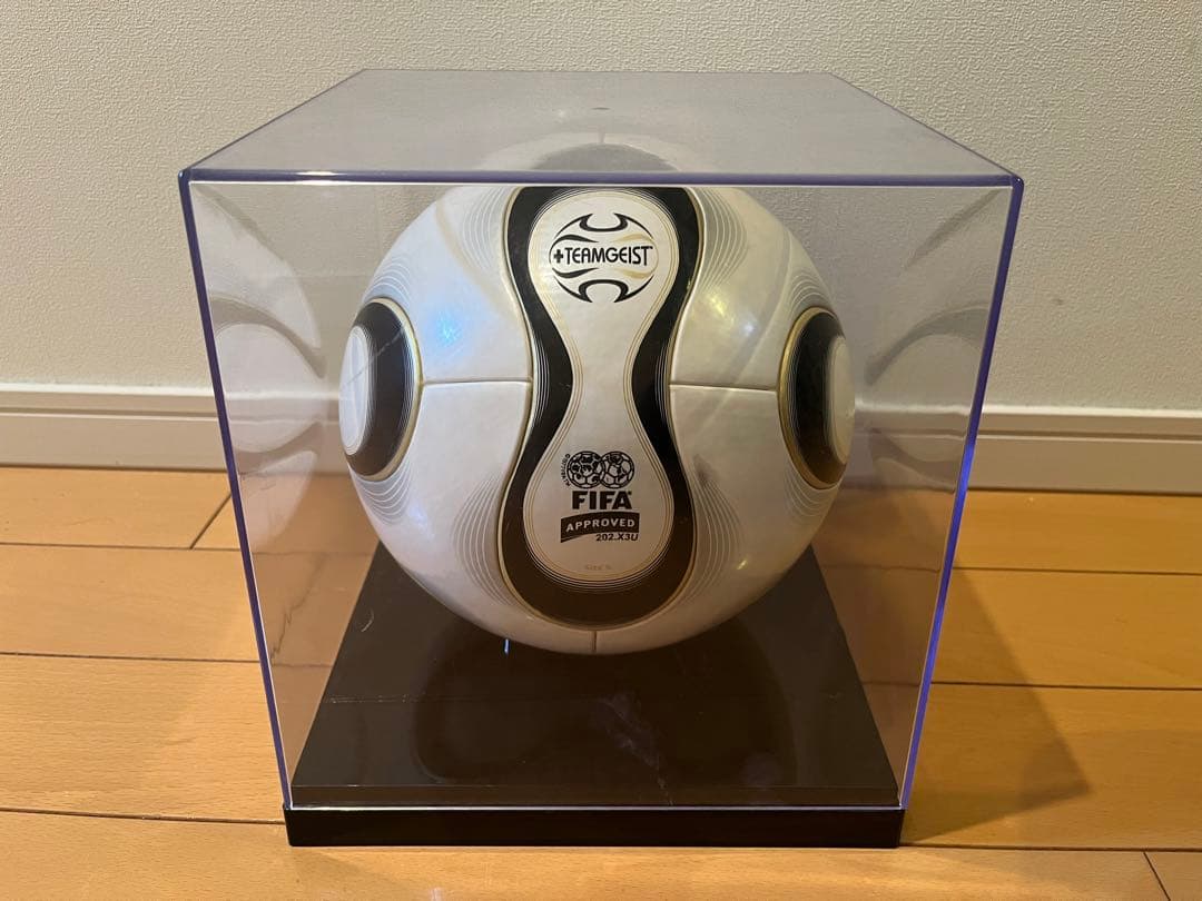 adidas チームガイスト　2006年FIFAワールドカップ公式試合球