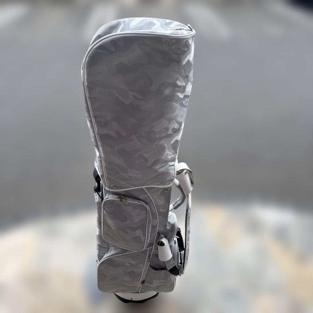 マークアンドロナ　キャディーバッグ即購入可能です！