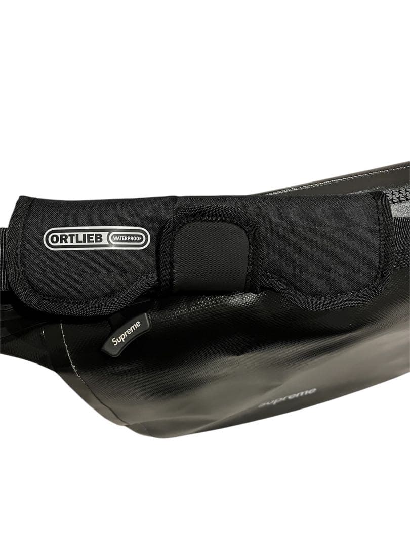 シュプリーム/オルトリーブコラボメッセンジャーバッグ　ブラック