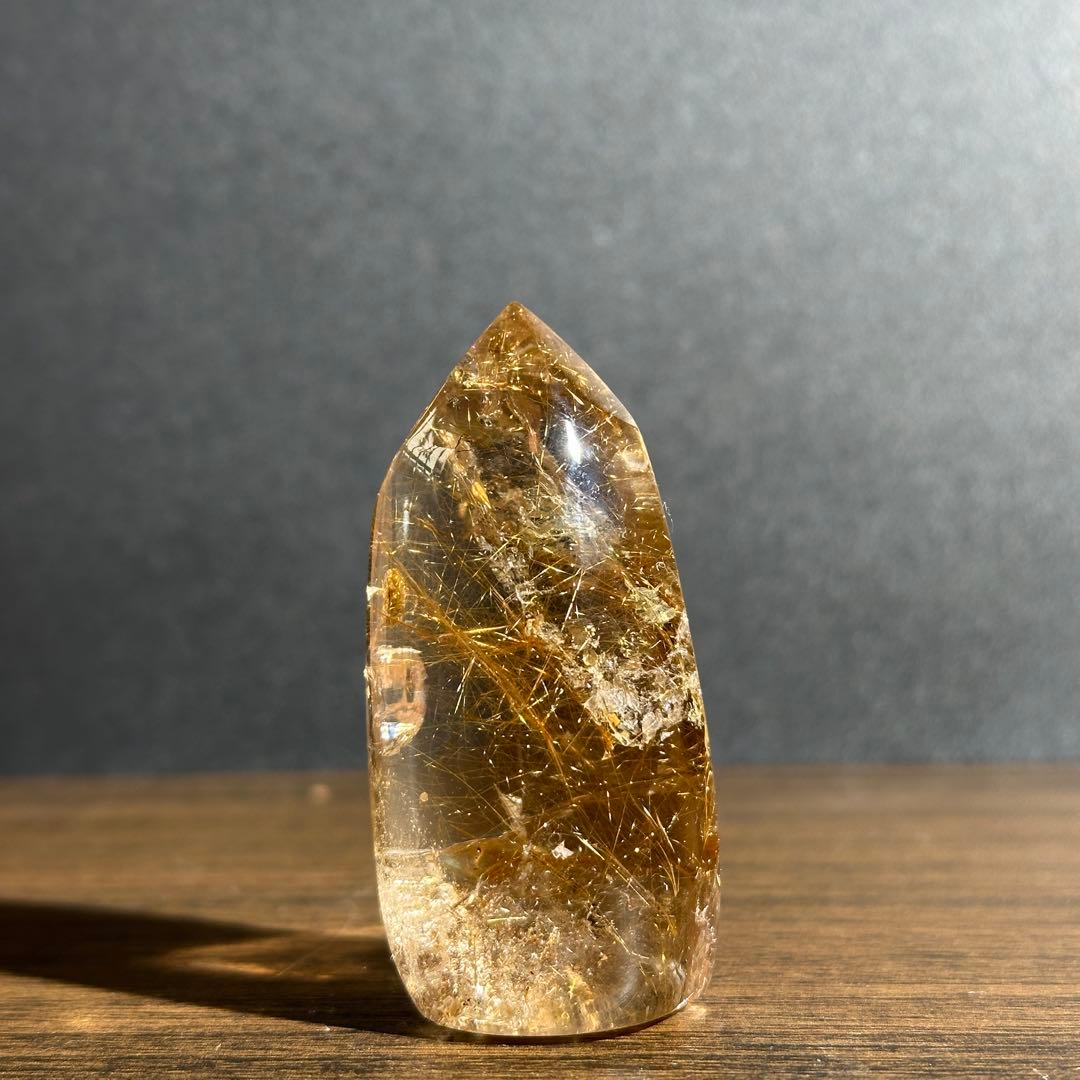 天然石ルチルクォーツのポイント　置物G.604