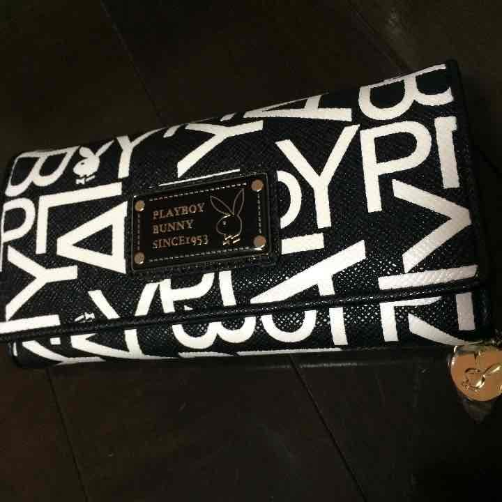 プレイボーイ 財布
