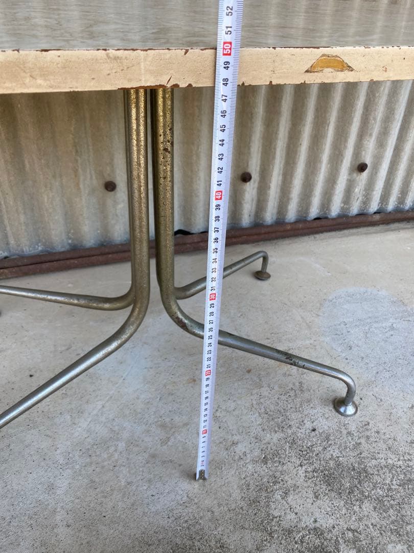 レトロ　コーヒー　テーブル　喫茶店　カフェ　ヴィンテージ