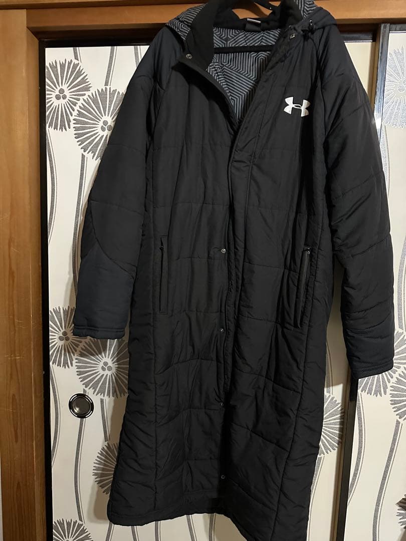 Under Armour ブラック ベンチコート