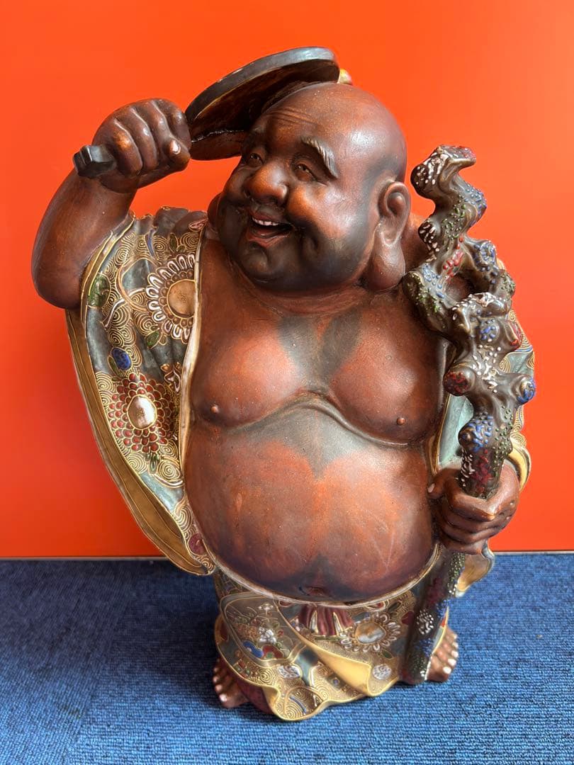 1281 九谷焼　布袋　錦絵柄模様　縁起物　置物　骨董