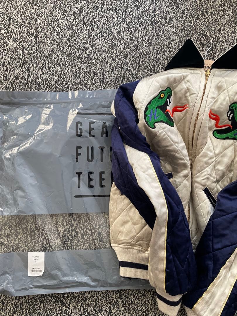 n*︎様 木村拓哉さん着用同型 私物HUMAN MADE リバーシブルス—ベニア