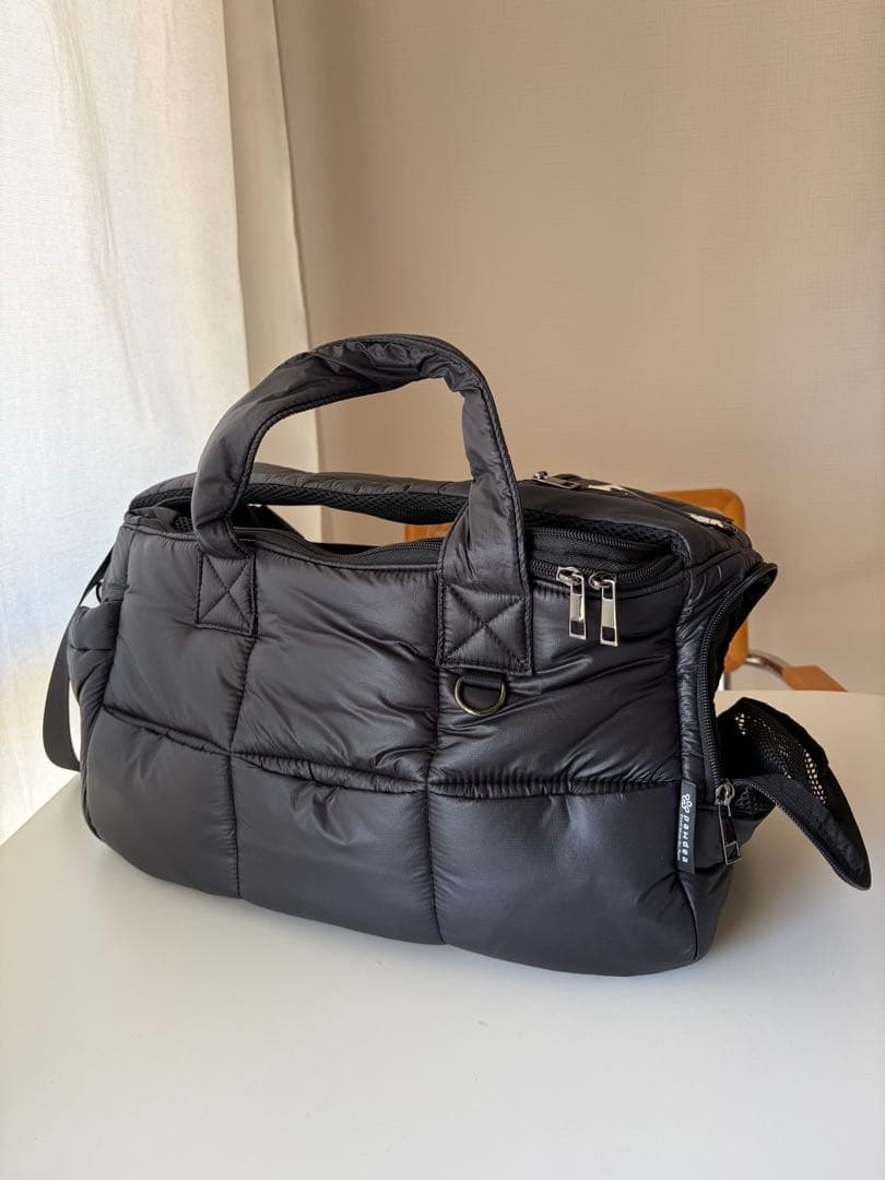 pawdea Air Nest ONE スリングバッグS ブラック　黒 ano