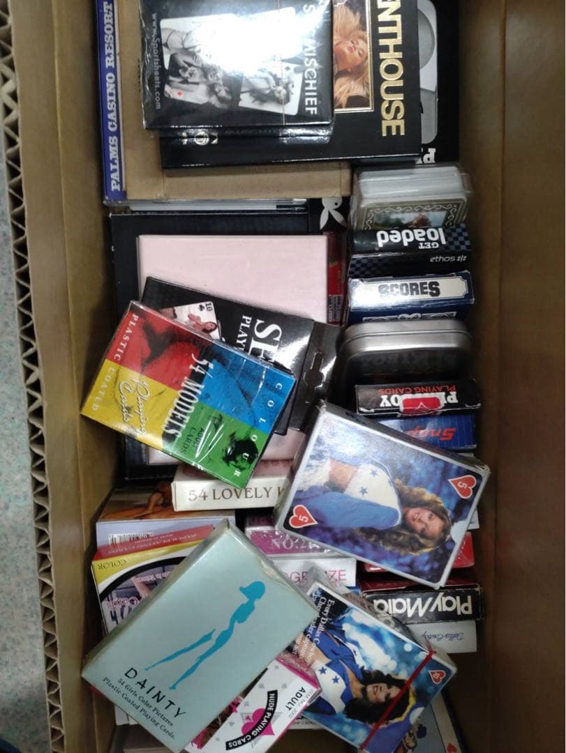 セクシーヌード　トランプ　レア　50個以上