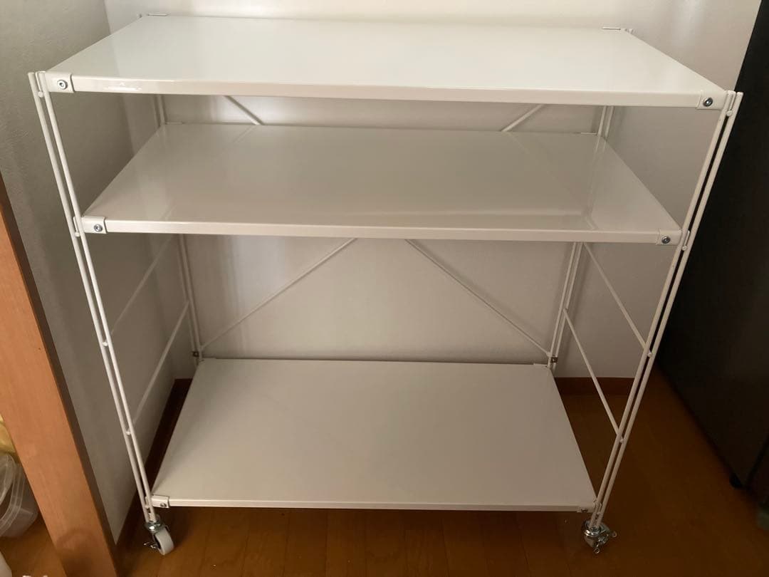 無印良品　スチールユニットシェルフ ホワイト 別売りキャスター付き(送料込み)