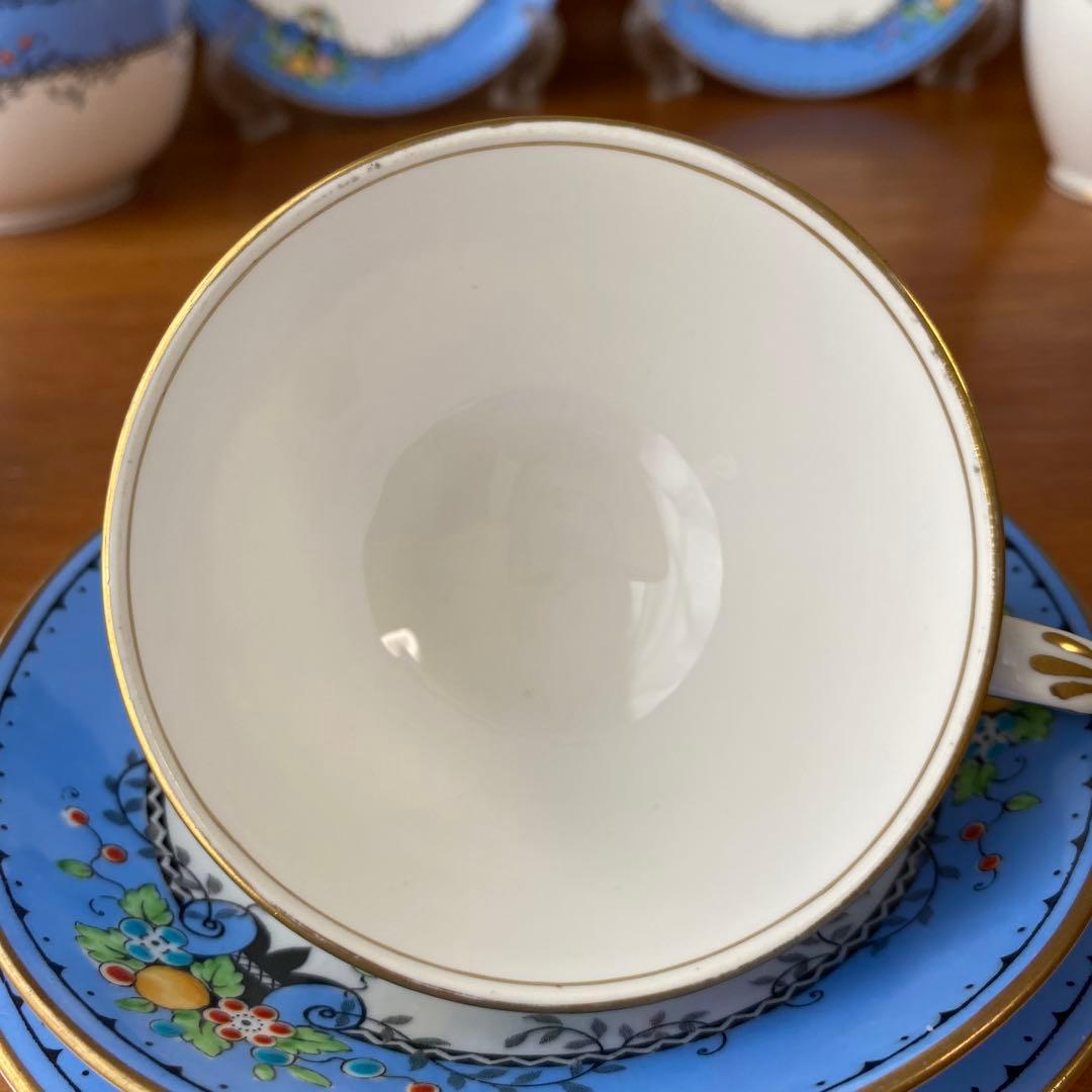 クラウンスタッフォードシャー カップ　ソーサー　プレート　エナメルが可愛いトリオ