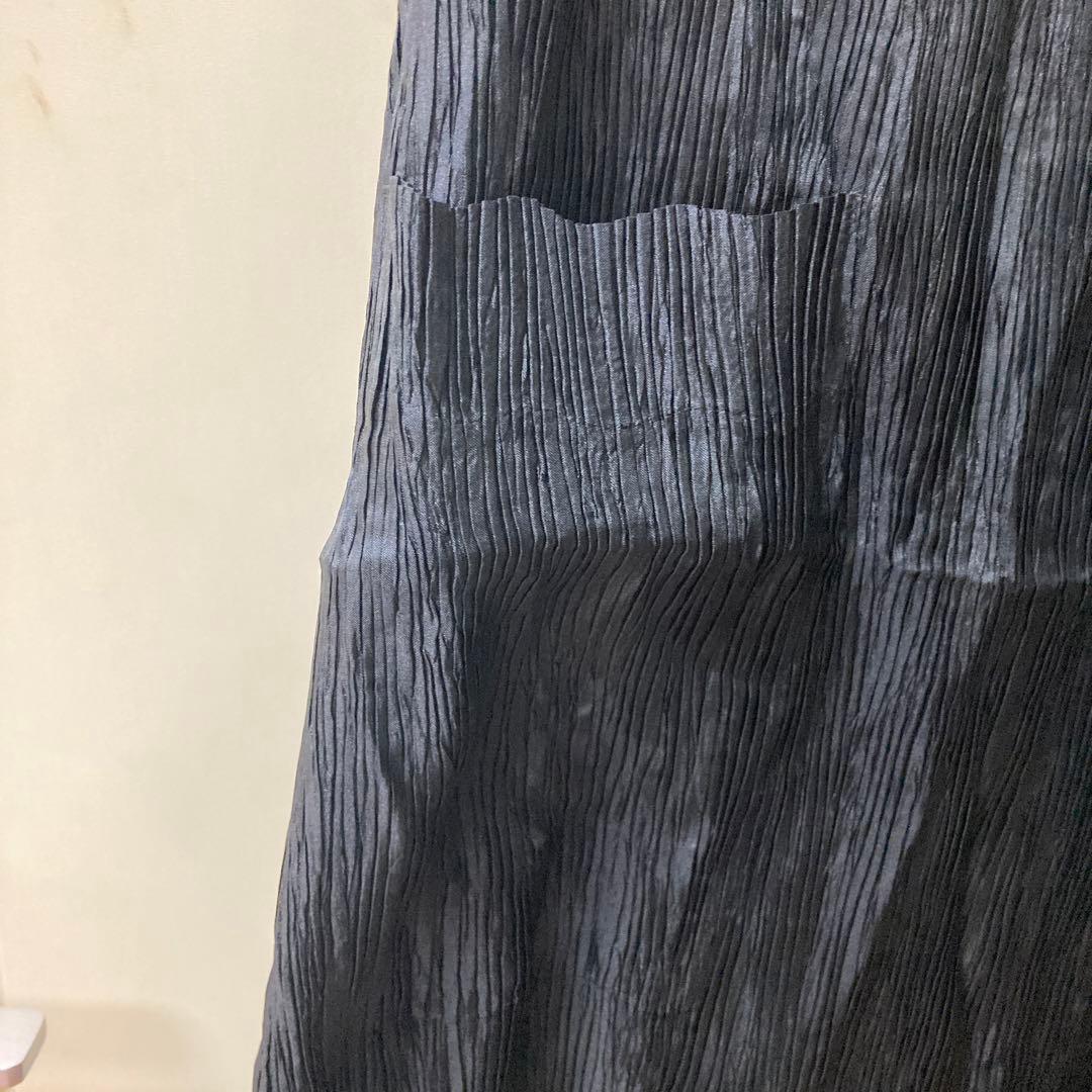 イッセイミヤケ　プリーツ　エプロン　黒