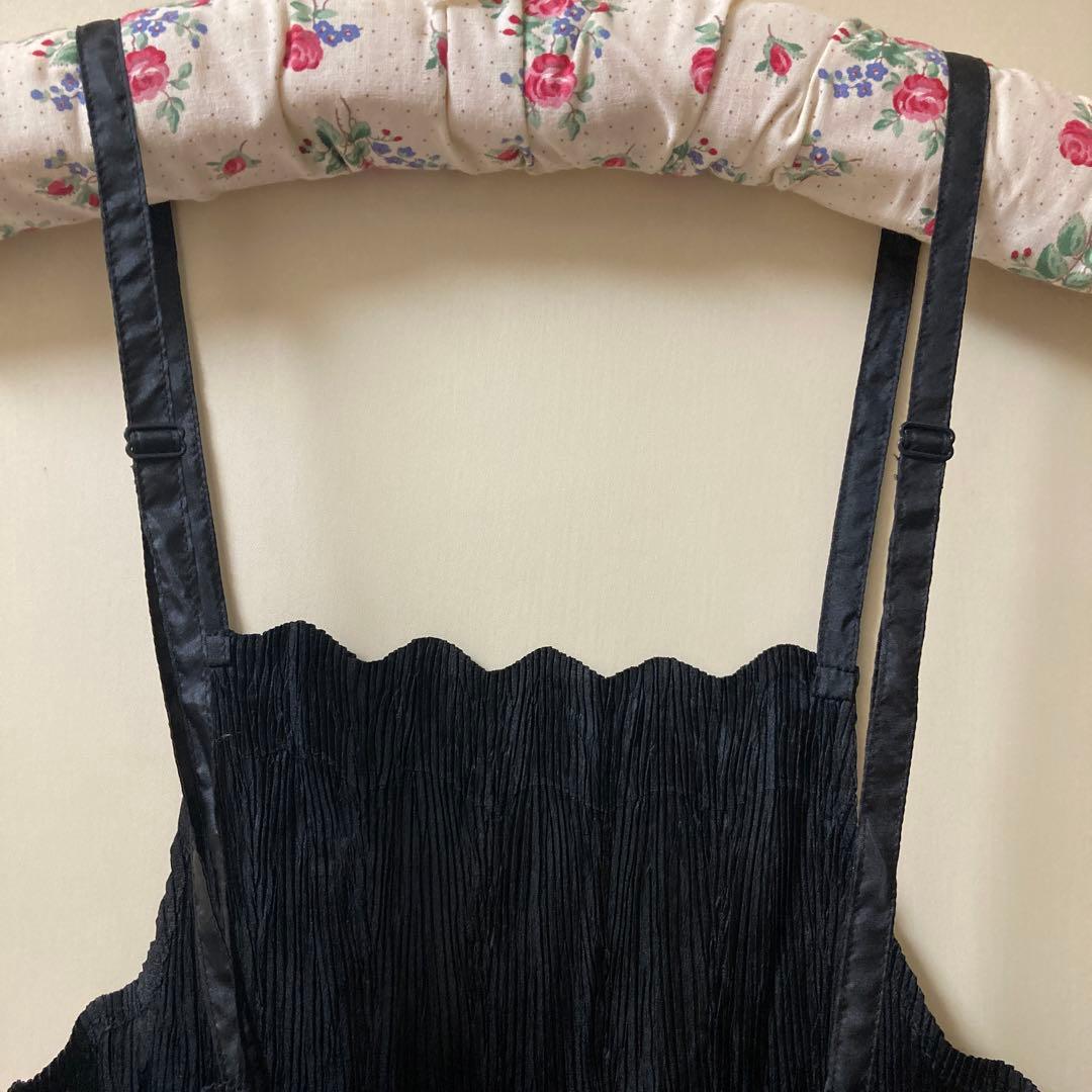 イッセイミヤケ　プリーツ　エプロン　黒