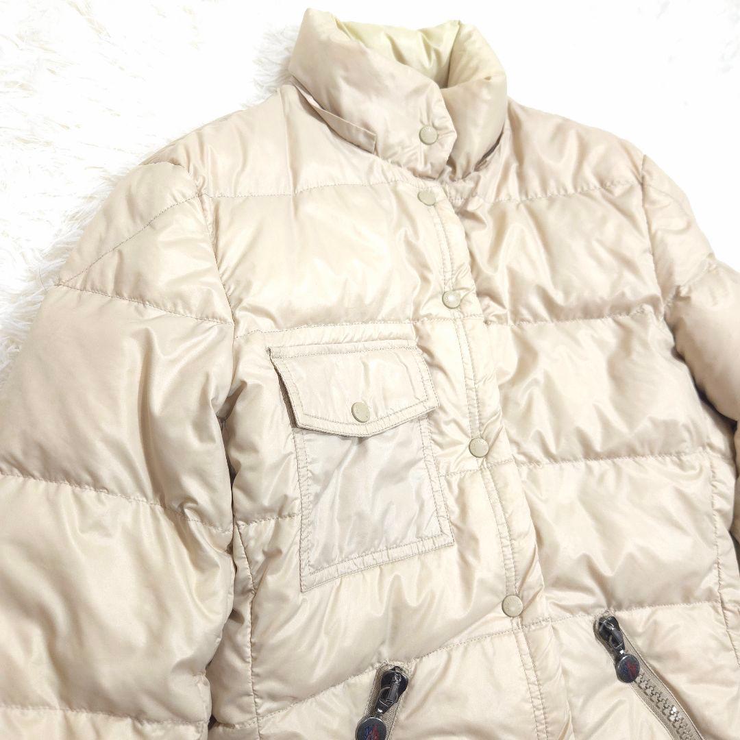 MONCLER BERENGERE 1 アイボリー ダウン M ショート