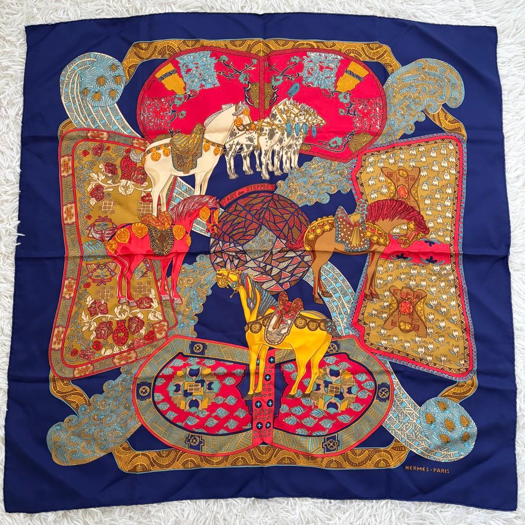 HERMES エルメス カレ90 シルク スカーフ「ステップ美術」ネイビー