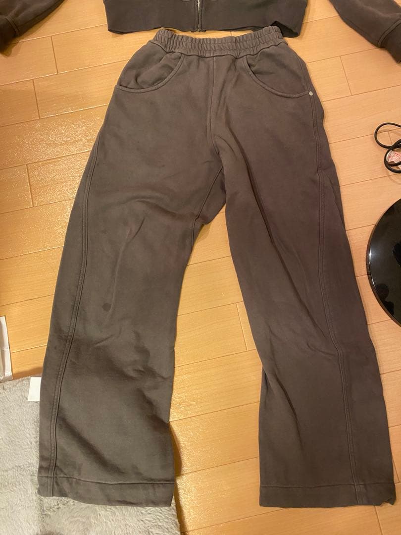 ポ*ン様 omar afridi スウェットパンツ　完売品