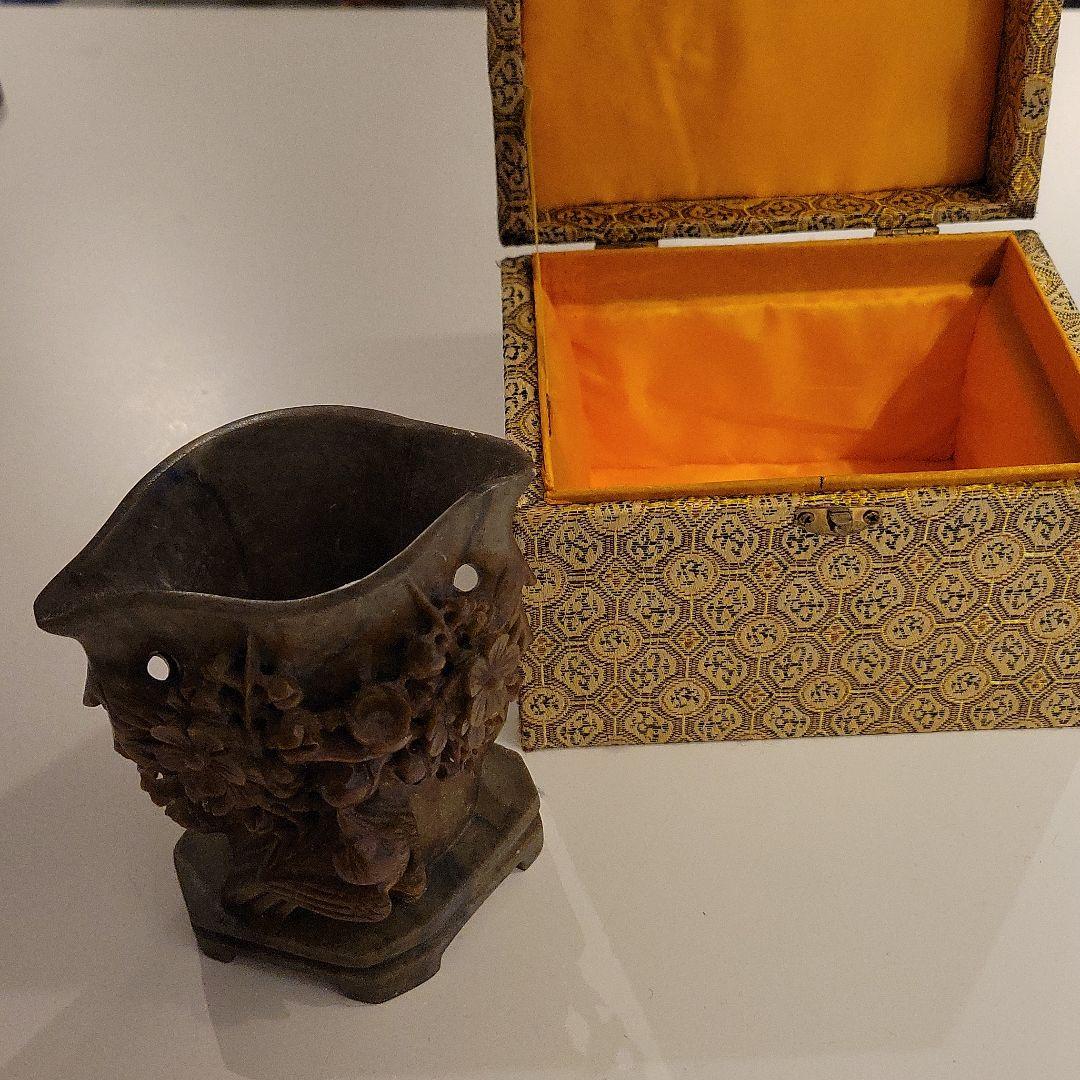 中国 玉石 ？ 大理石 ？ 置物