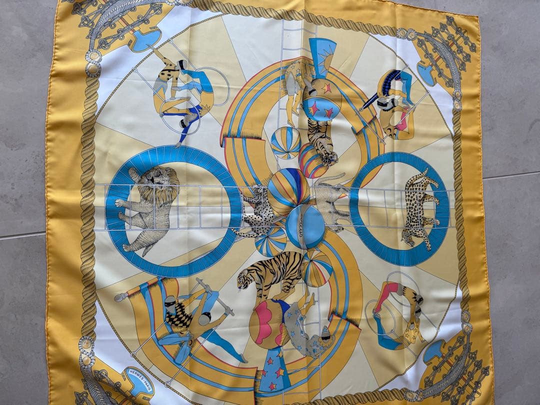 エルメス　カレ90 　サーカス　シルク　スカーフ